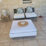 Erika, Landidyll Bei Ostuni Villa